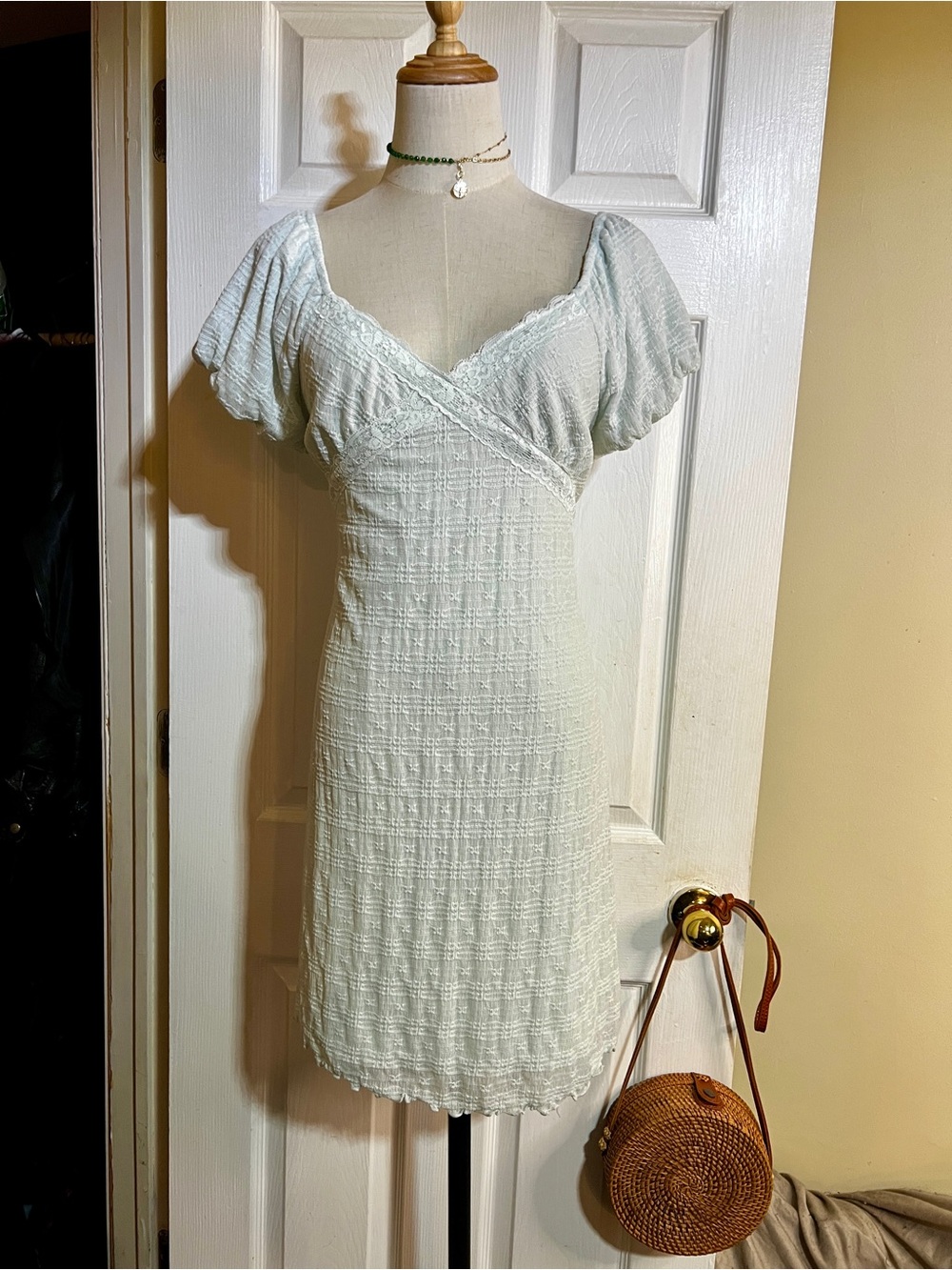 Kirious Wms Pale Blue Lace Sheer Mesh Lined Puff Sleeve Babydoll Mini Dress L